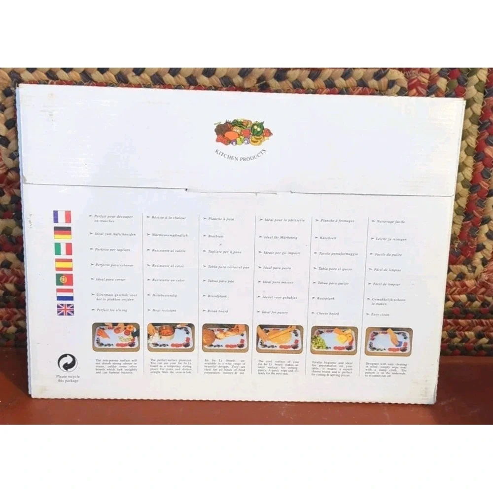 NOS The Universal Kitchen Board Multiple uses ,Safety Glass, Holiday Holly